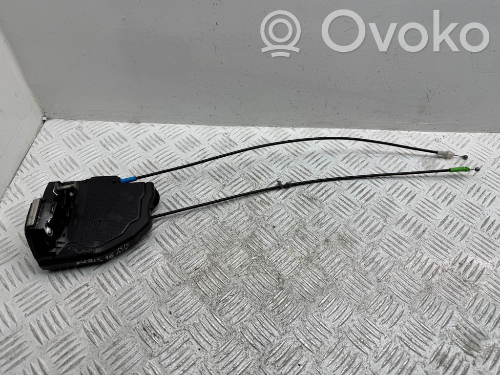 Toyota Auris 150 Zamek drzwi tylnych 