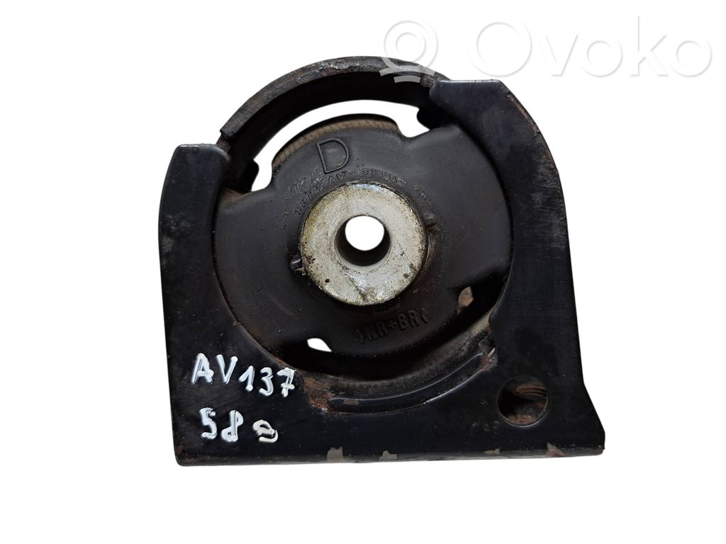Toyota Avensis T270 Supporto di montaggio del motore 