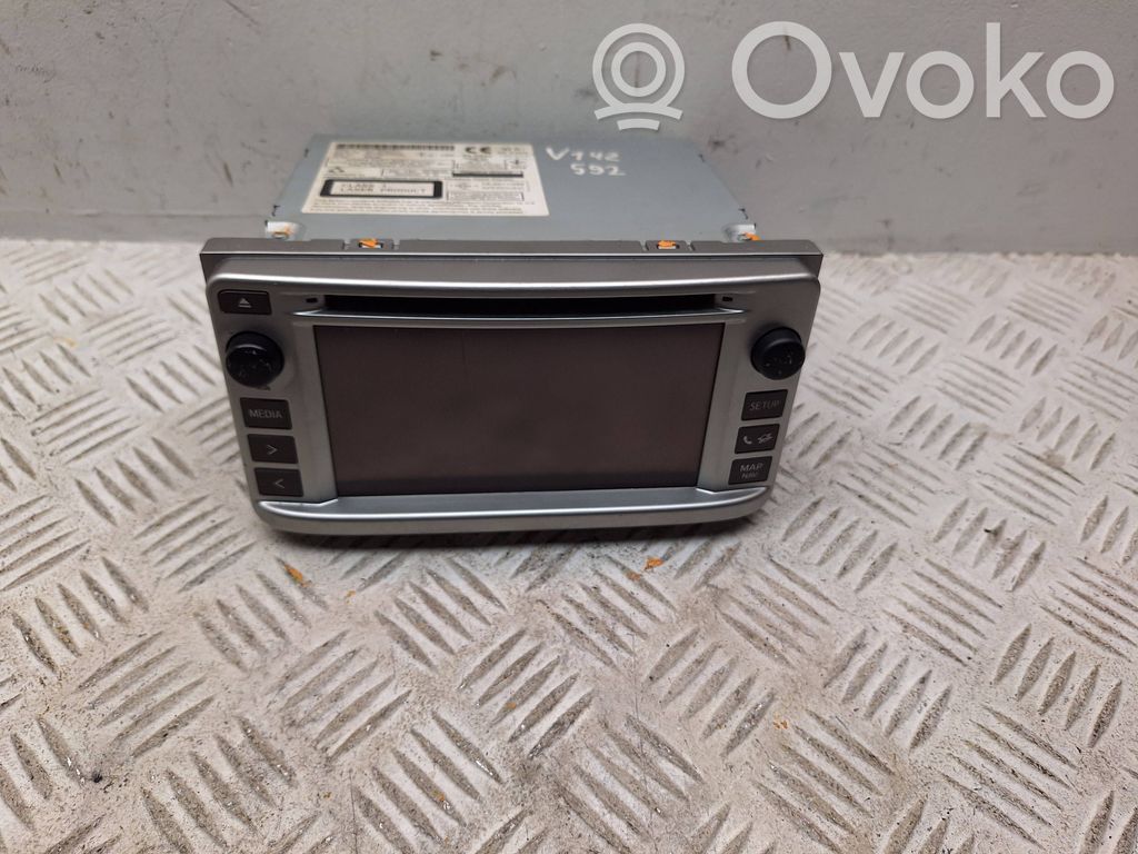 Toyota Verso Panel / Radioodtwarzacz CD/DVD/GPS 