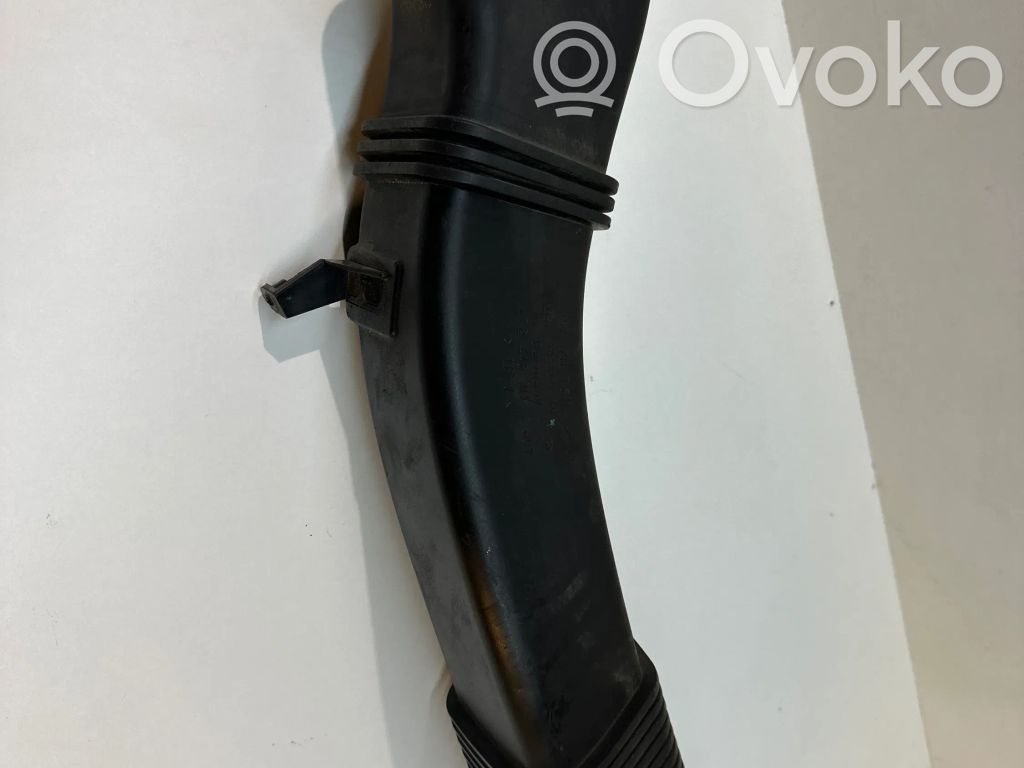 BMW 5 F10 F11 Air intake duct part 