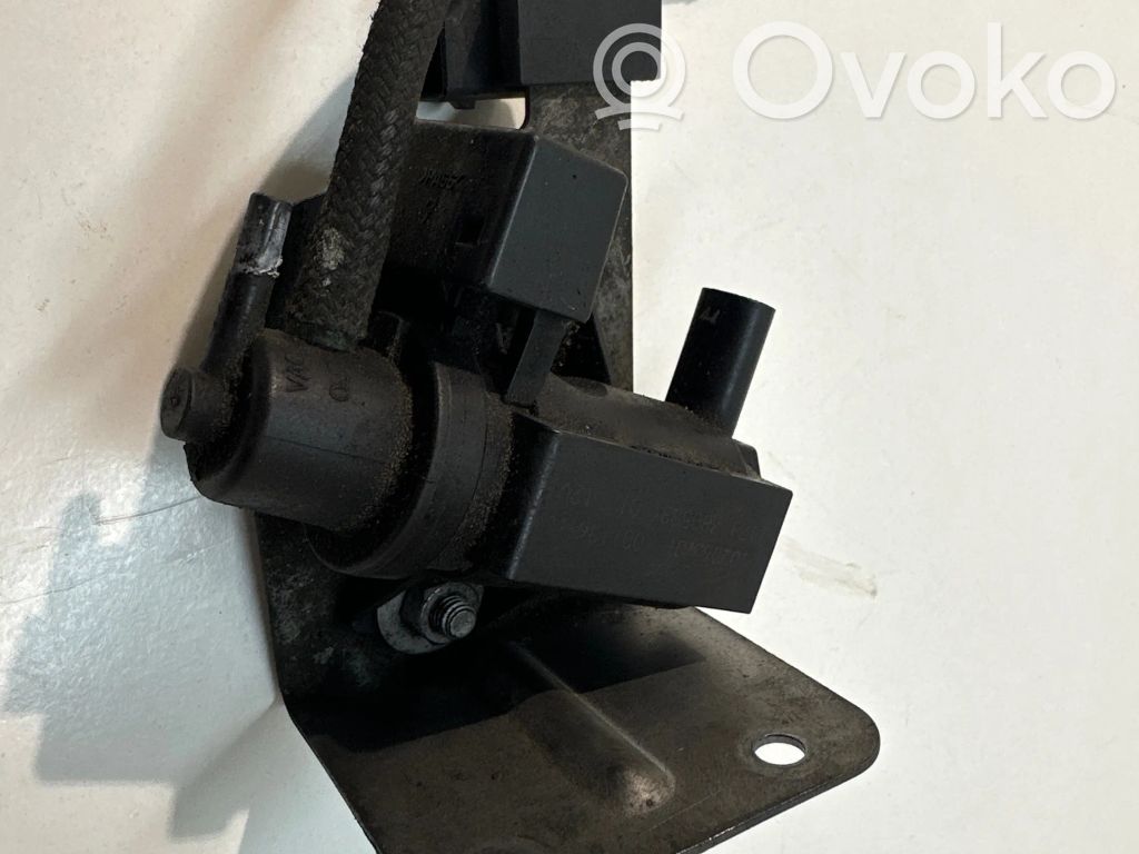 BMW 5 E60 E61 Turbo solenoid valve 