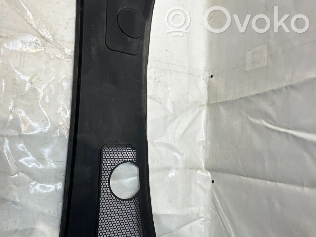Audi A6 S6 C6 4F Wiper trim 