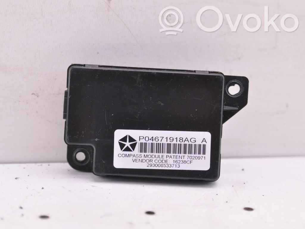 Chrysler Town & Country V GPS navigation control unit/module 