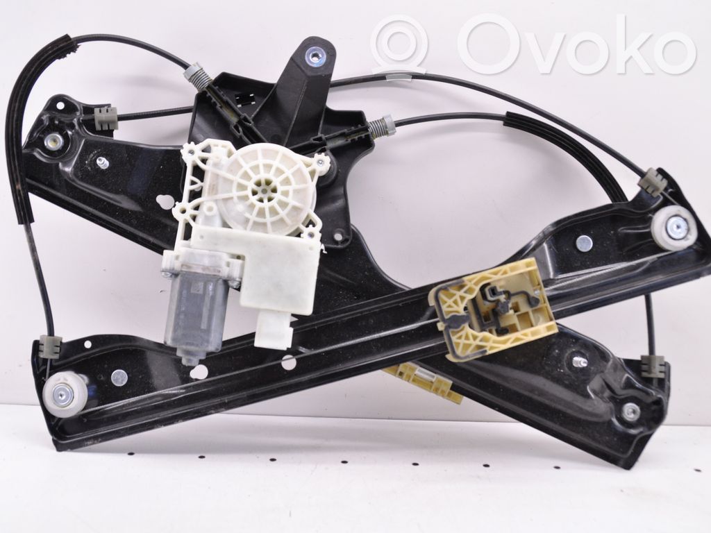 Opel Astra K Elektryczny podnośnik szyby drzwi 