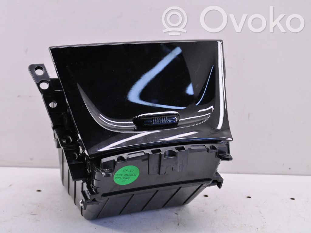 Opel Mokka X Peleninė panelėje 