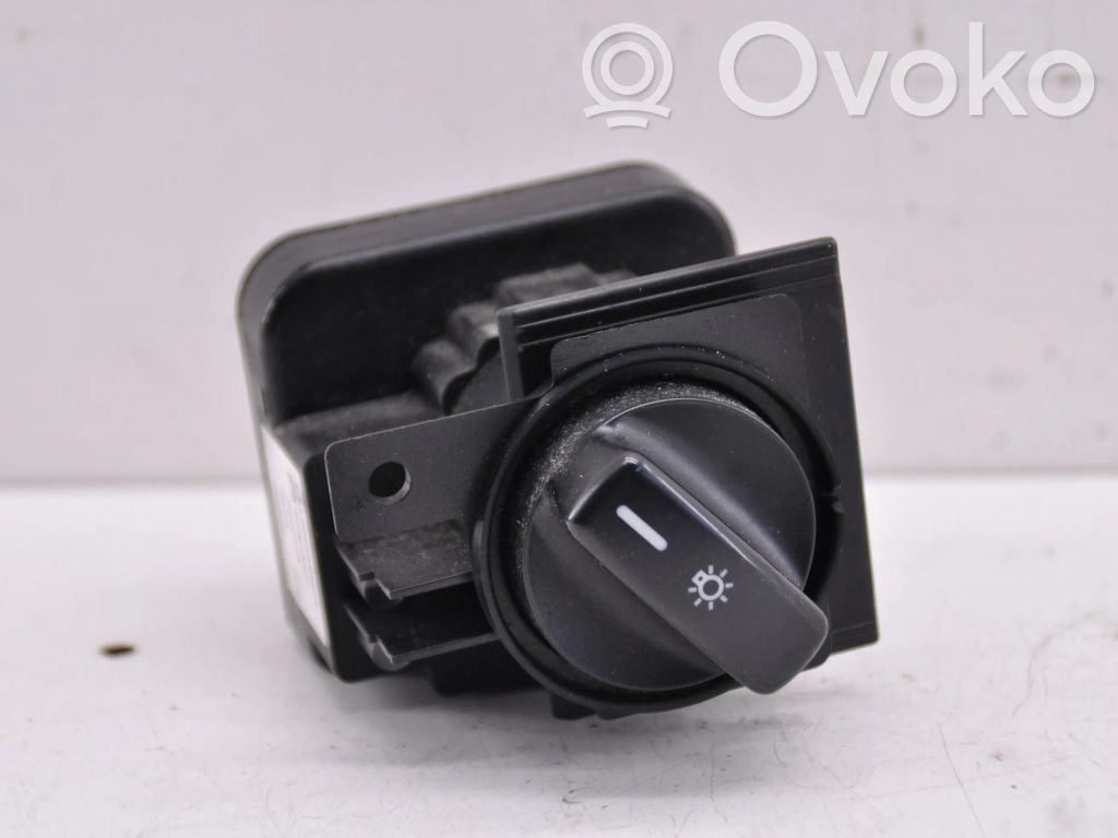 Mercedes-Benz B W245 Interruptor de luz 