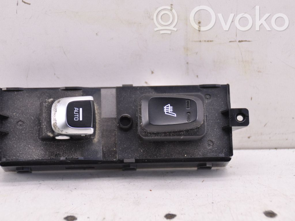 Electric window control switch   93580D4AH0