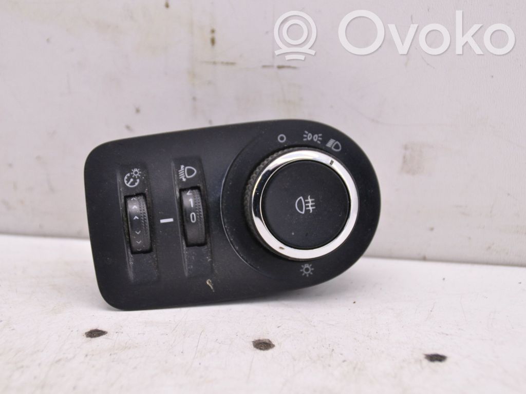 Opel Meriva B Light switch 