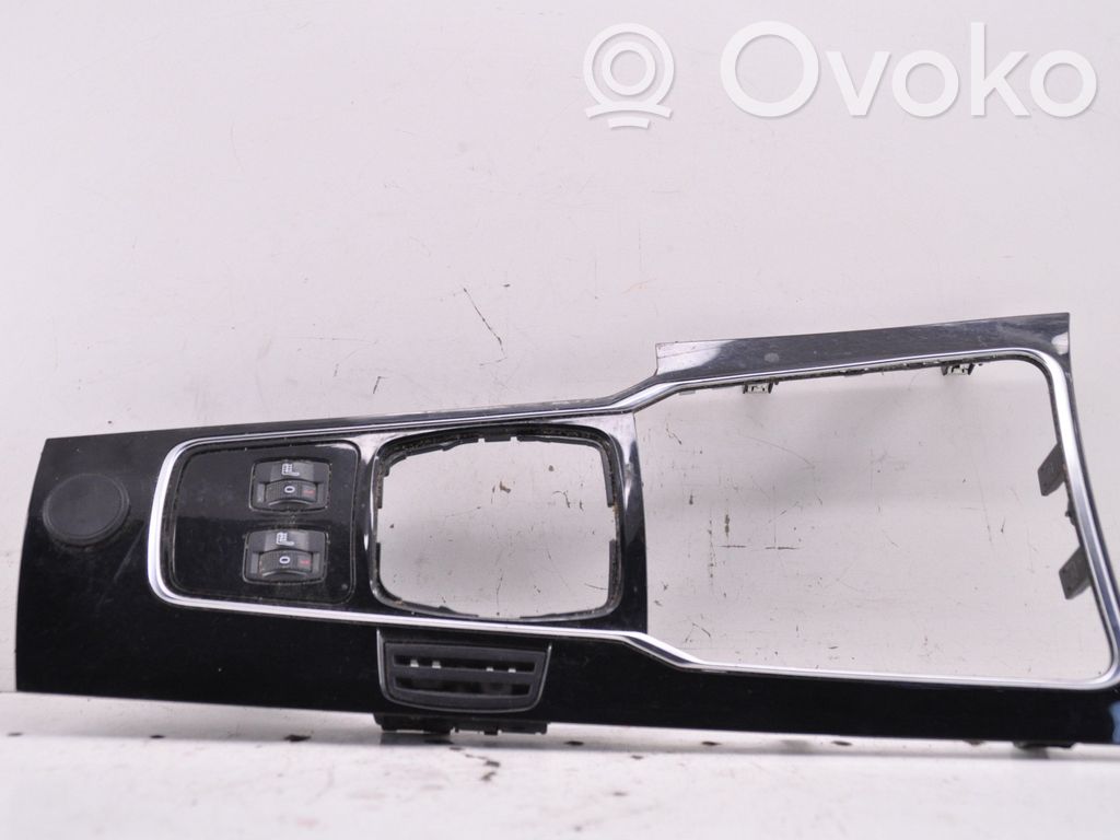 Peugeot 508 II Contour de levier de vitesses 
