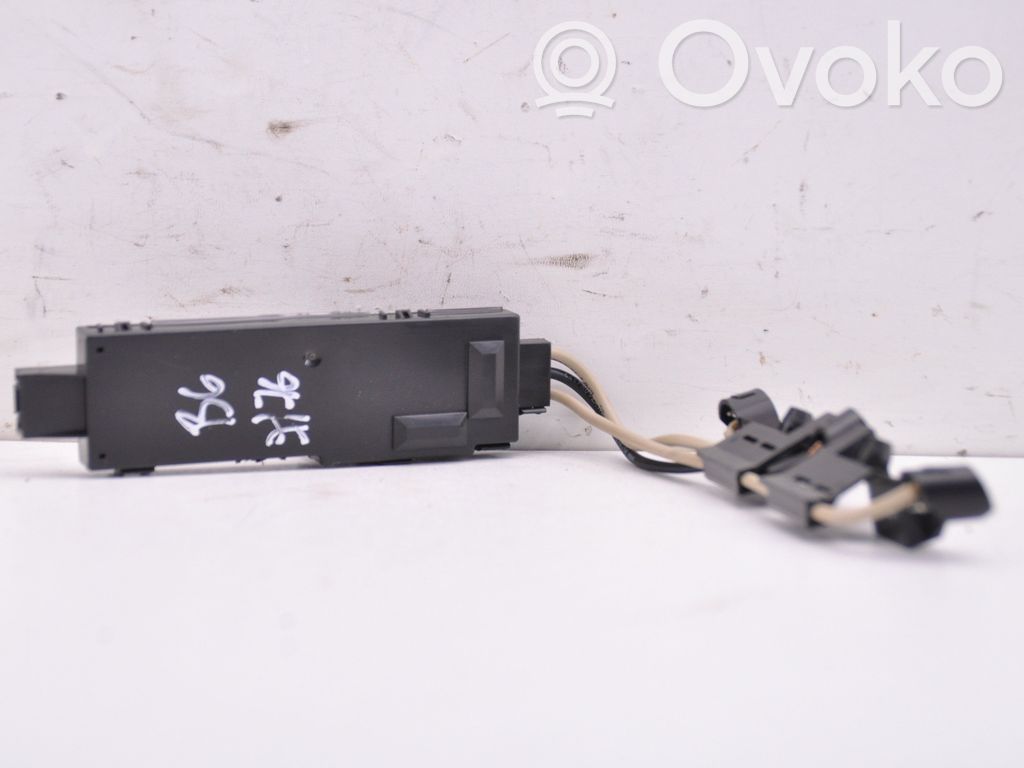 Volkswagen PASSAT B6 Unidad de control/módulo de alarma 