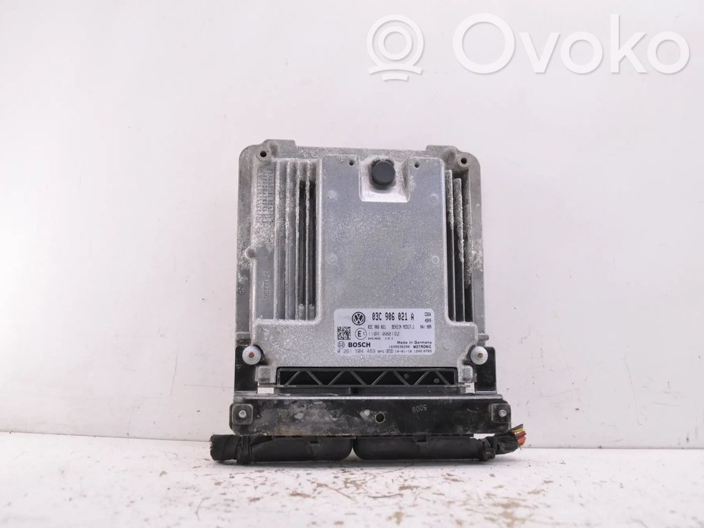 Volkswagen PASSAT B6 Engine control unit/module 