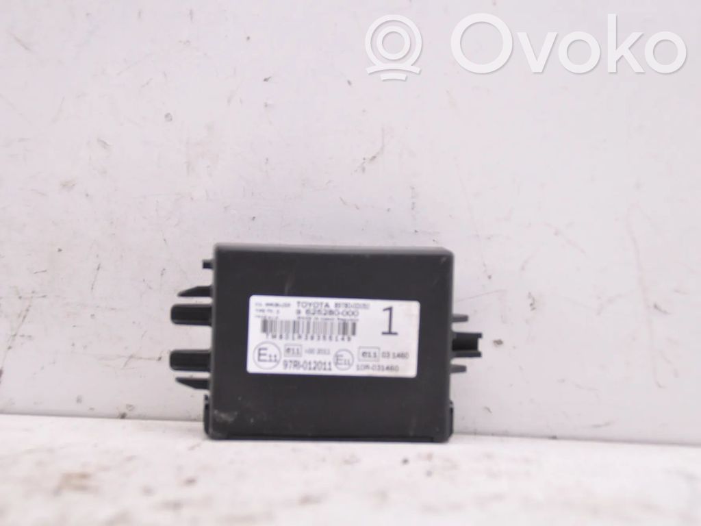 Toyota Yaris Unidad de control/módulo inmovilizadora 