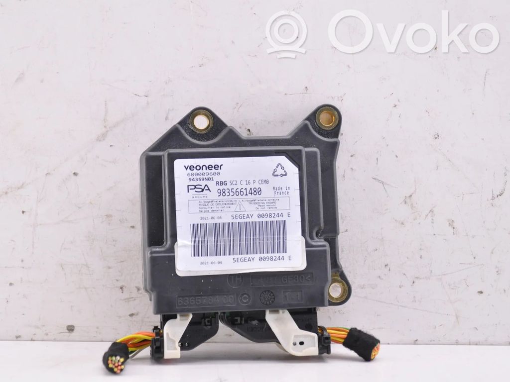 Opel Mokka B Airbag control unit/module 