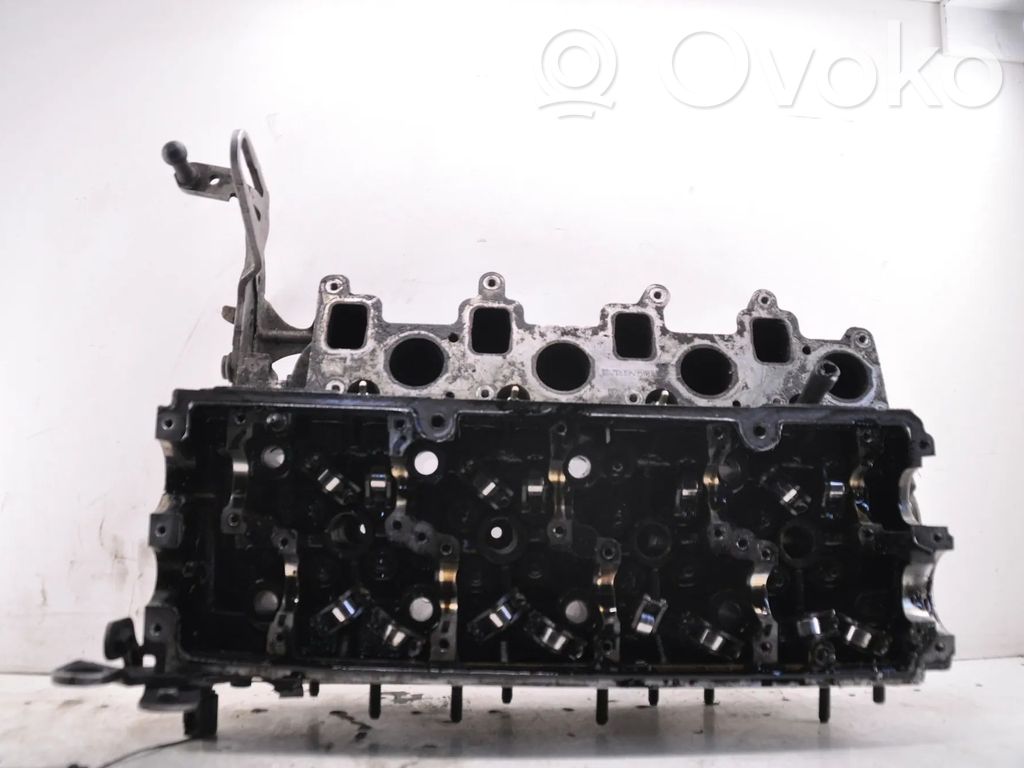 Volkswagen Golf VI Engine head 