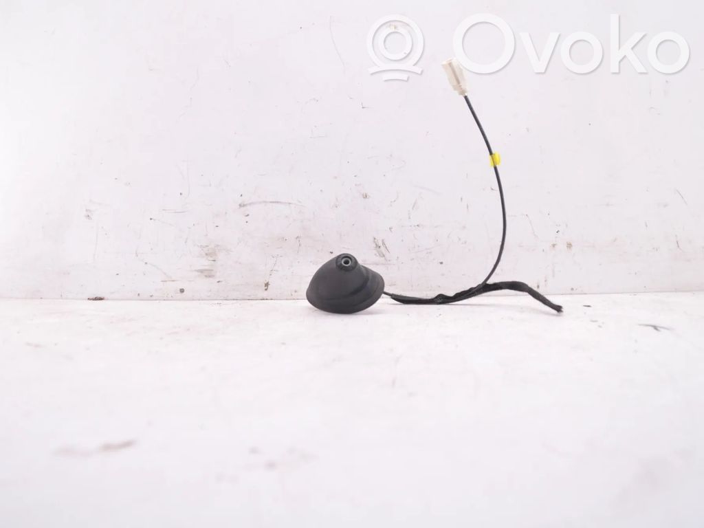 Peugeot 208 I GPS Antenne 