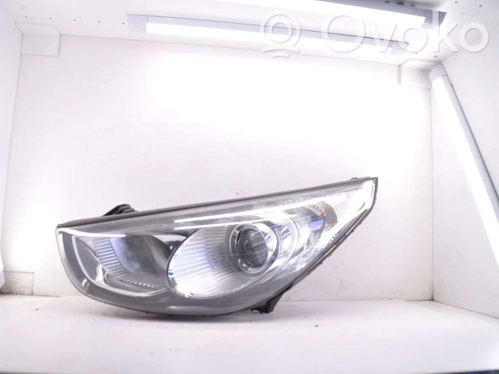 Hyundai ix35 Scheinwerfer 