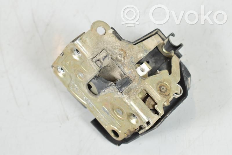 Etuoven lukko   7701045305