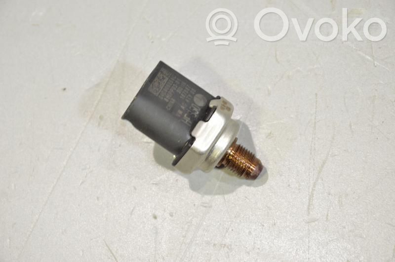 Sensor de presión de combustible   04C906054C