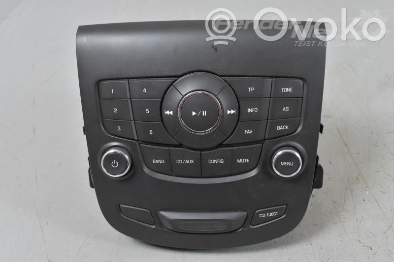 Chevrolet Orlando Head unit multimedia control 