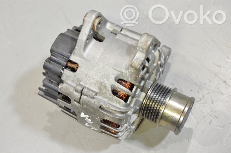 Alternador   2622498D,04E903021N,TG12C211,TG12C211