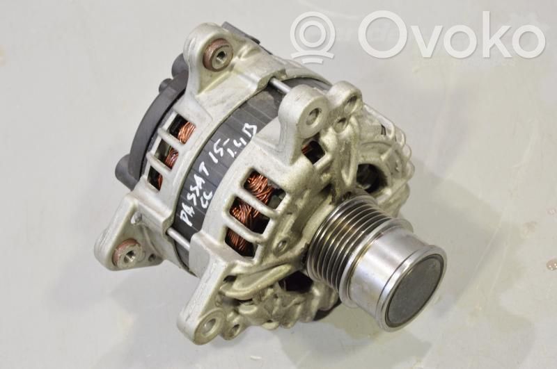 Volkswagen PASSAT CC Ģenerators 