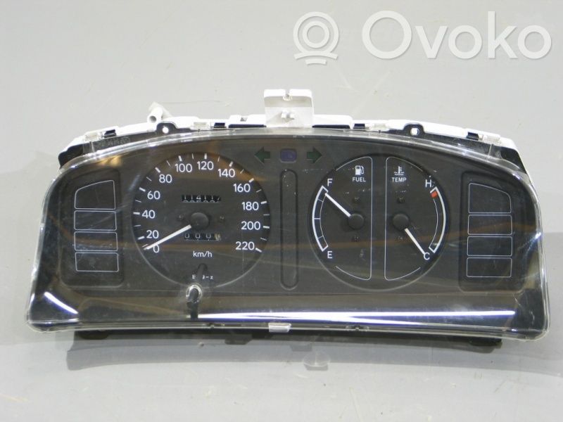 Toyota Avensis T250 Speedometer (instrument cluster) 