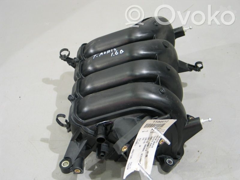 Toyota Auris 150 Kolektorius įsiurbimo 