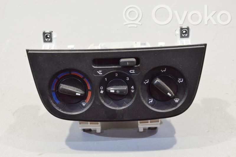 Peugeot Bipper Climate control unit 