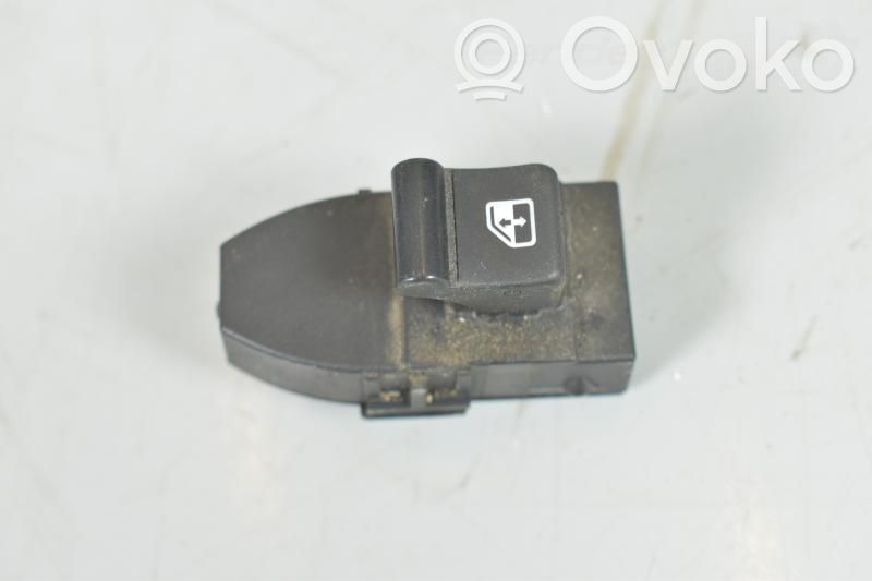 Alfa Romeo 159 Electric window control switch 