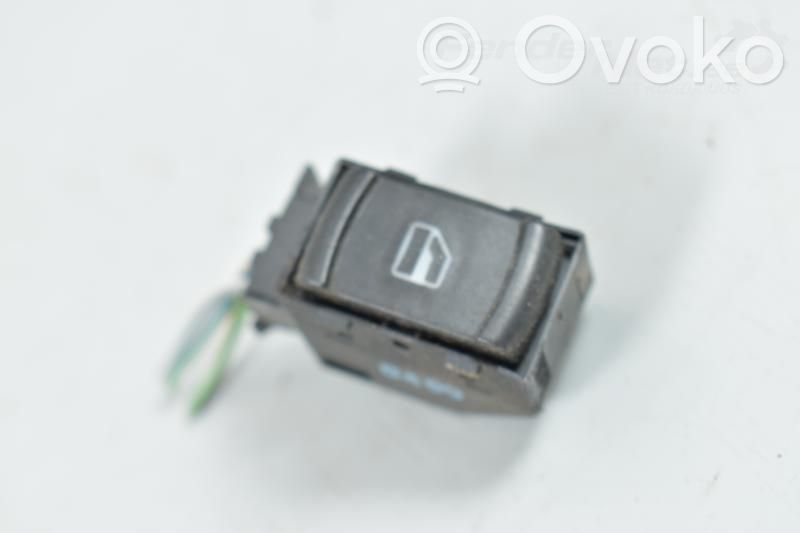 Interruptor del elevalunas eléctrico   3B0959855