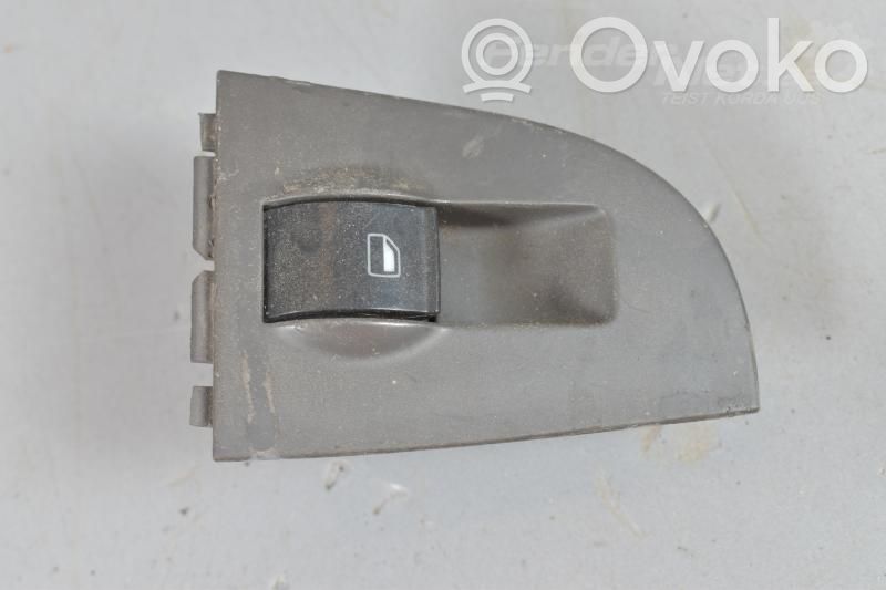 Audi A6 S6 C5 4B Electric window control switch 
