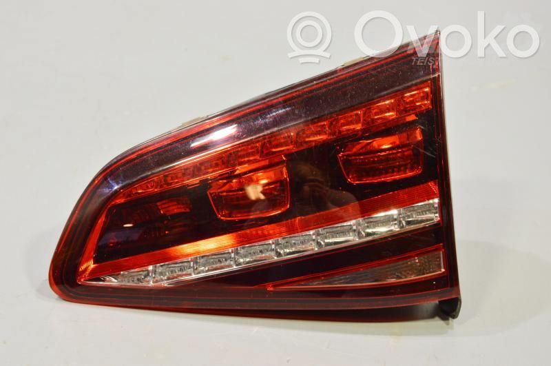 Volkswagen Golf VII Lampy tylnej klapy bagażnika 