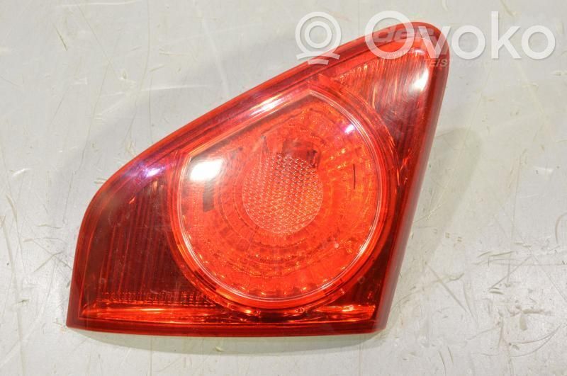 Toyota Corolla E140 E150 Takaluukun takavalot 