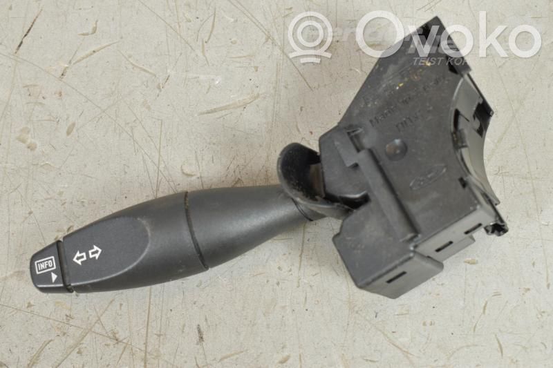 Ford Focus Wiper turn signal indicator stalk/switch 