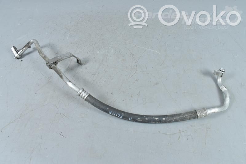 Ilmastointilaitteen putki (A/C)   73425AJ050