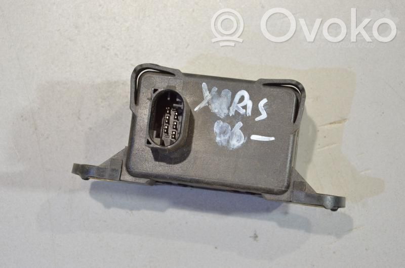 Acceleration sensor   891830D010