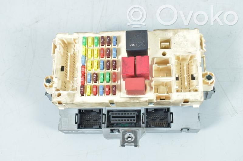 Alfa Romeo 159 Ящик предохранителей (комплект) 