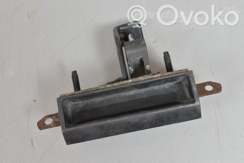 Manecilla de la puerta trasera maletero   63160AG001