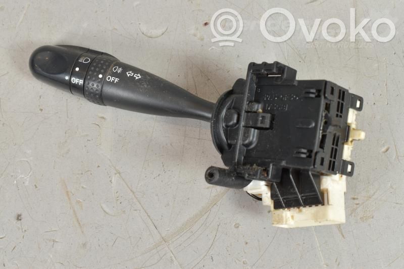 Toyota Corolla E120 E130 Wiper turn signal indicator stalk/switch 