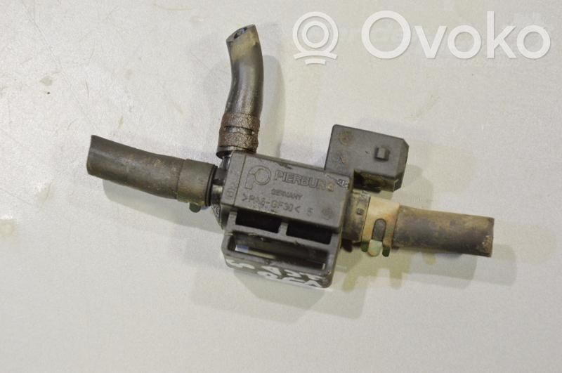 Volvo V70 Válvula de vacío 