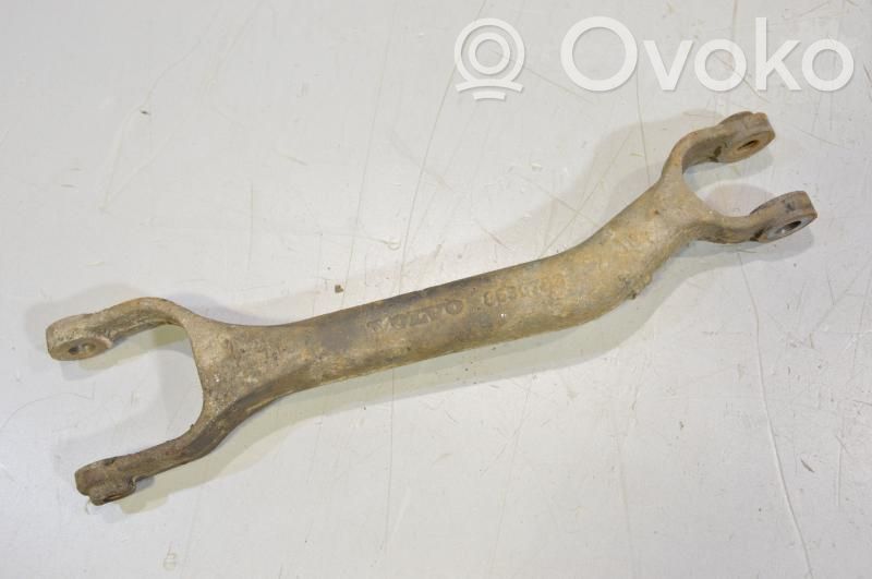 Rear control arm   8630785