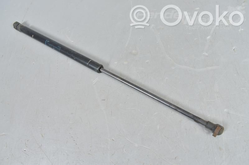 Volkswagen Polo IV 9N3 Siłownik maski przedniej 