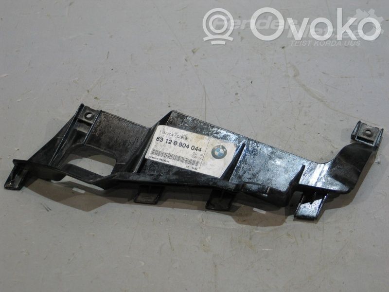 Toyota Avensis T250 Front bumper mounting bracket 