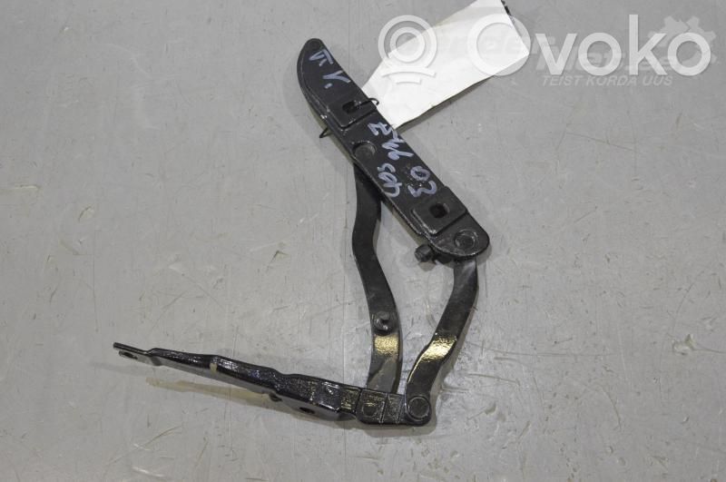 BMW 3 E46 Tailgate/trunk/boot hinge 