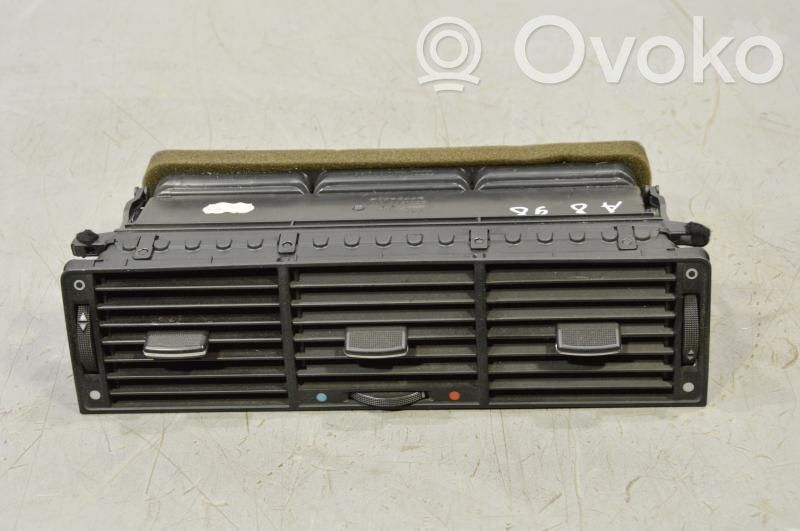 Rejilla de ventilación central del panel   4D0820951E54