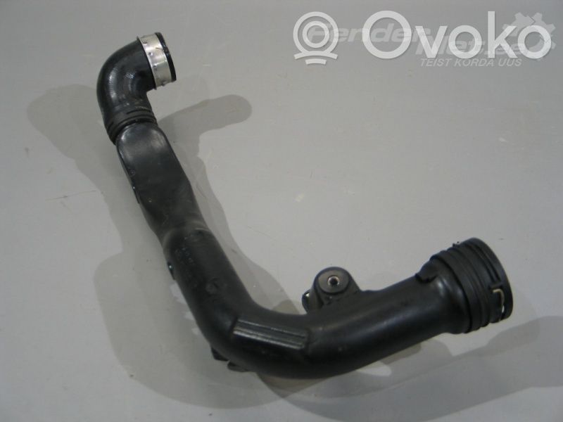 Audi A4 S4 B7 8E 8H Rura / Wąż dolotowy powietrza 