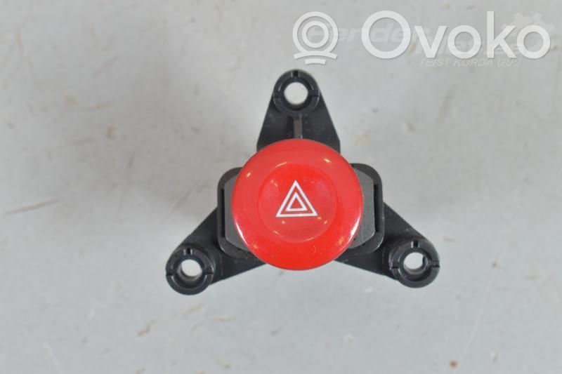 Chevrolet Spark Botón interruptor de luz de peligro 
