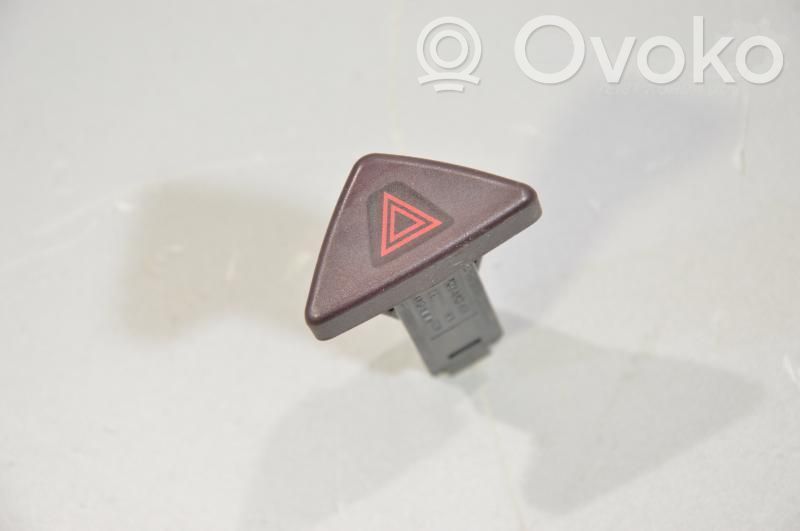 Volvo V70 Hazard light switch 