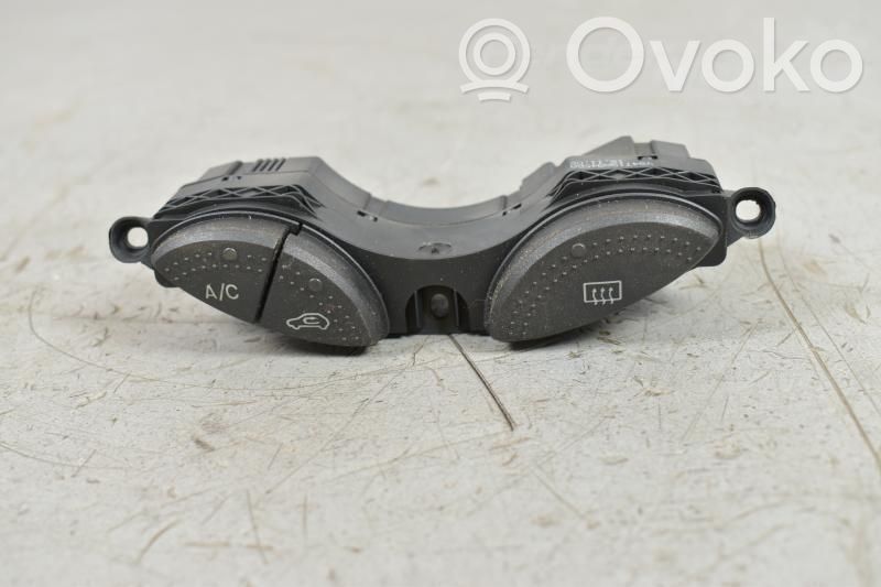 Ford Focus Climate control unit 