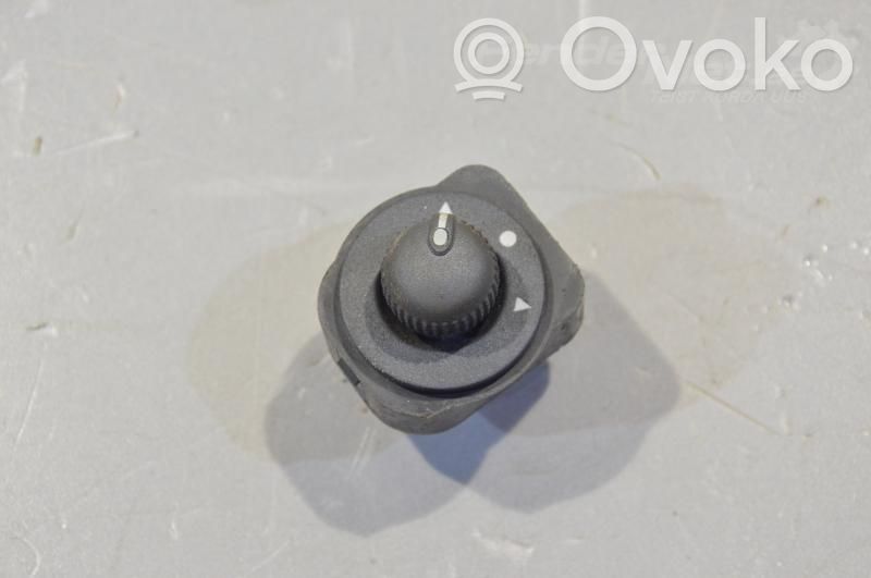 Peugeot Bipper Wing mirror switch 
